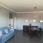 アパート Cavour17 サンレモ